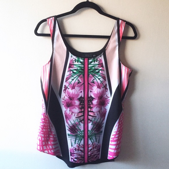 Apt. 9 Tops - 💕Apt. 9 pink and black blouse. Size small💕